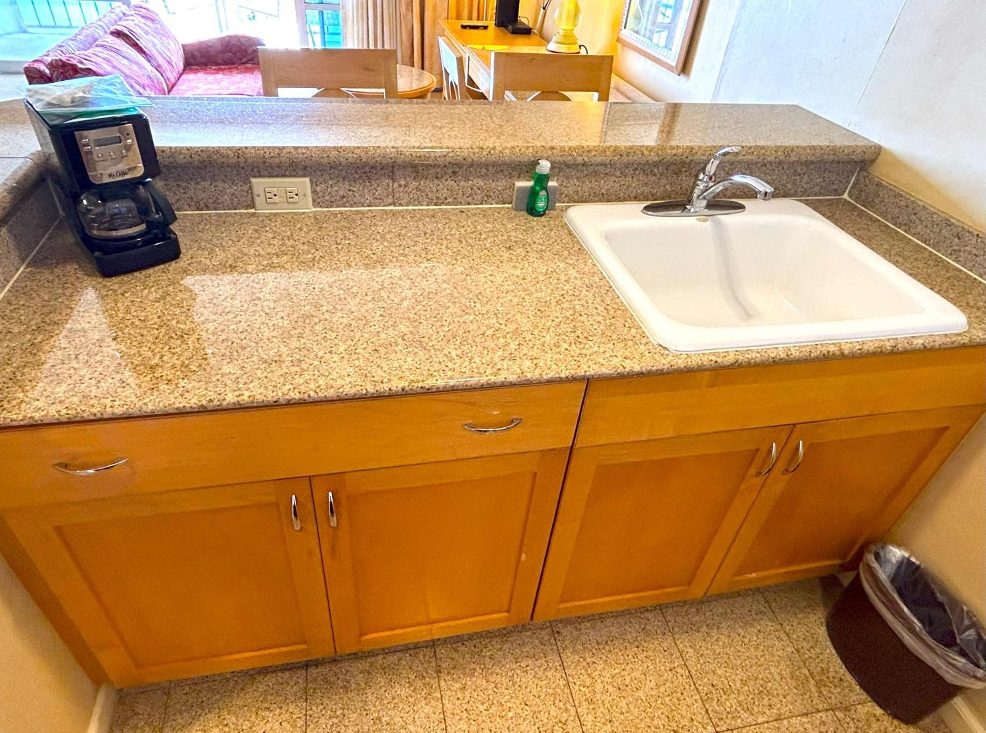 Ilikai Apt 302 - Spacious Studio With Stunning Ocean & Harbor Views Хонолулу Екстериор снимка