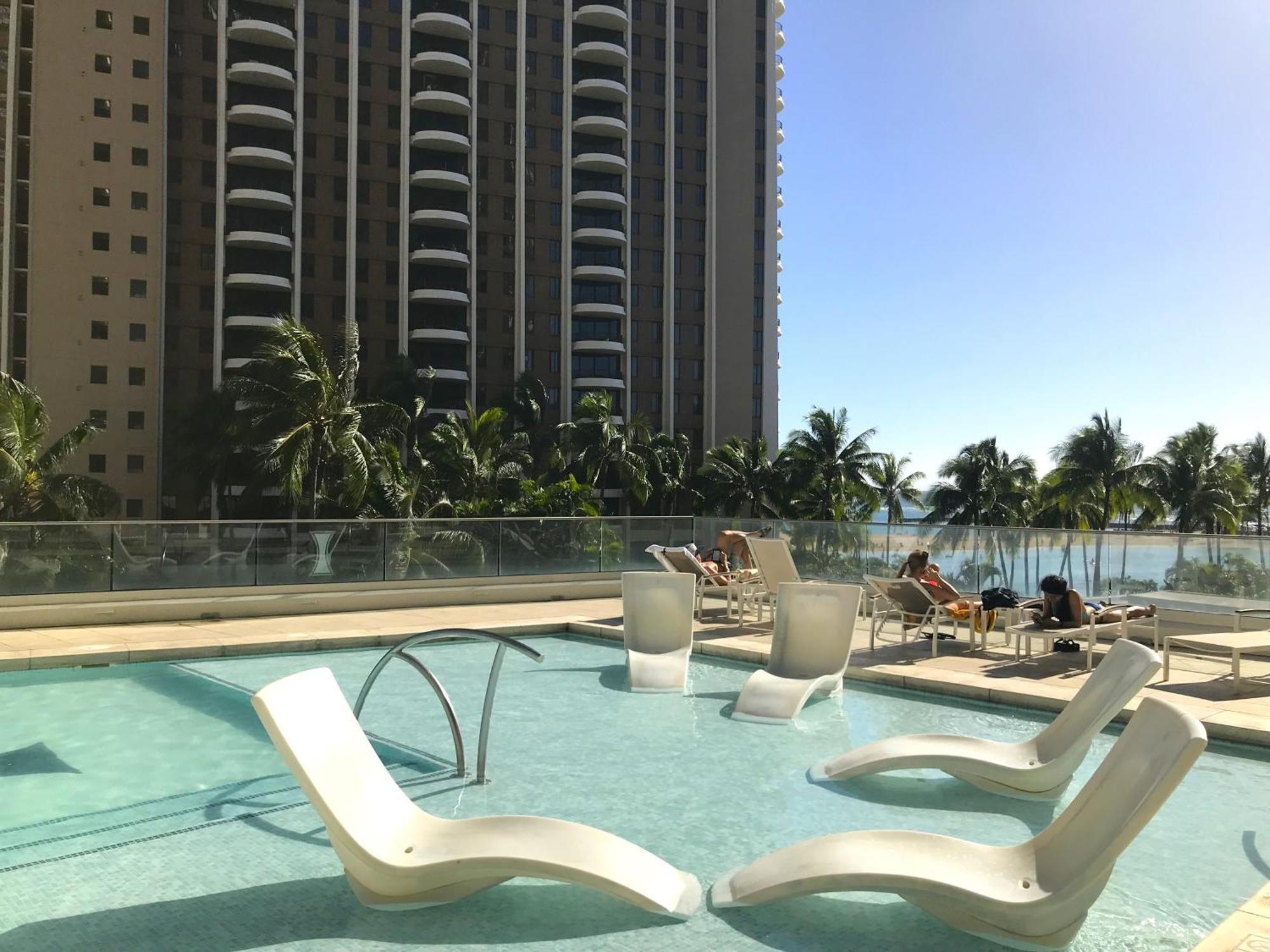 Ilikai Apt 302 - Spacious Studio With Stunning Ocean & Harbor Views Хонолулу Екстериор снимка